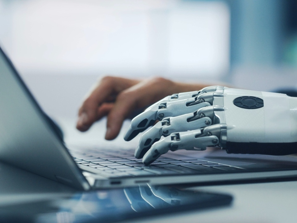 AI Lên Ngôi - Học Tập "Nhàn" Hơn Hay Gian Lận Tinh Vi Hơn? - Centrix