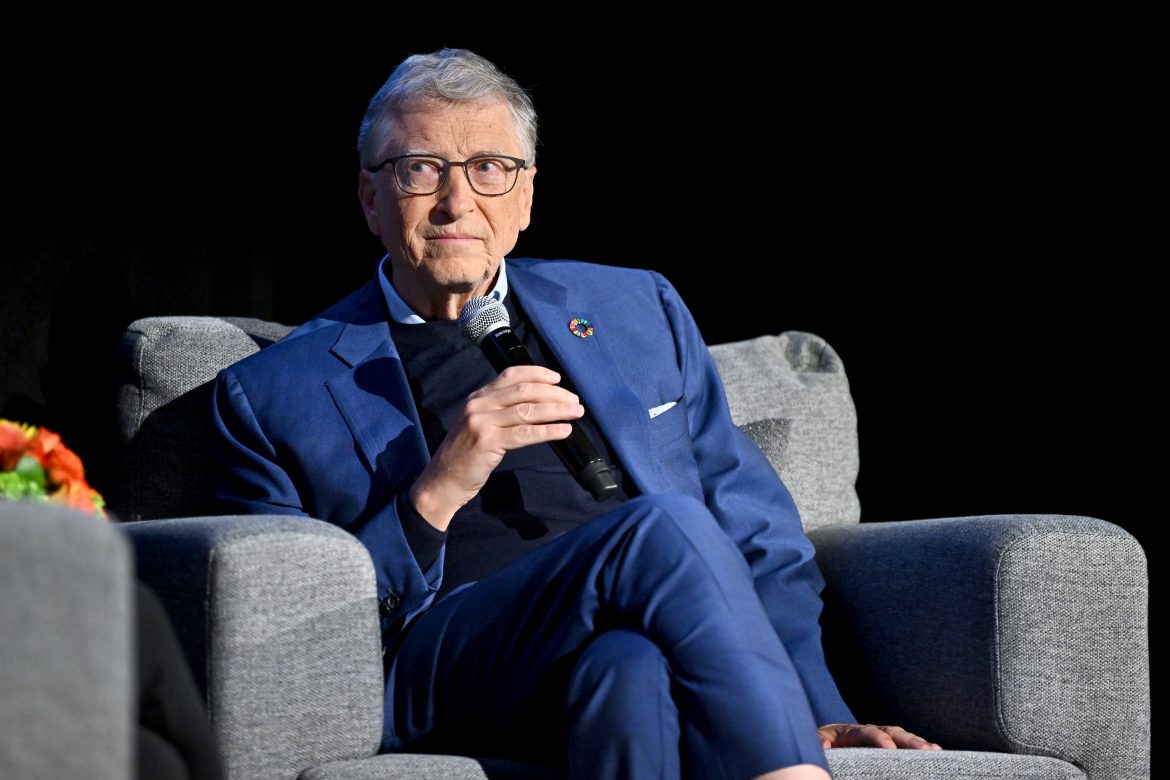 Bill Gates defends giving kids under 1% of his wealth: 'It's not a dynasty'  | Woman and Home Magazine