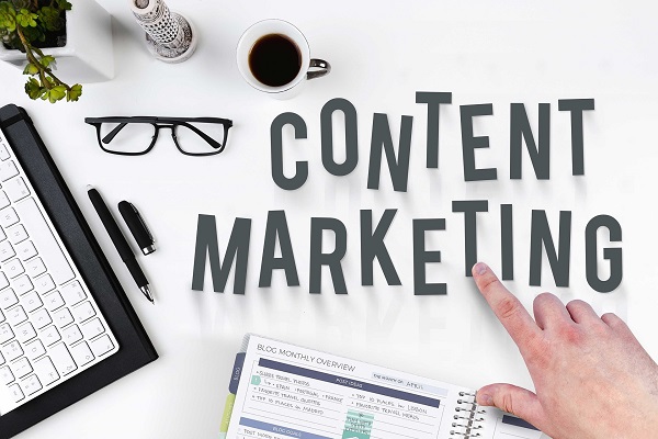 Ứng Dụng AI Trong Viết Content Marketing: Cuộc Cách Mạng Hóa Nội Dung Và Tư Duy Sáng Tạo 2026